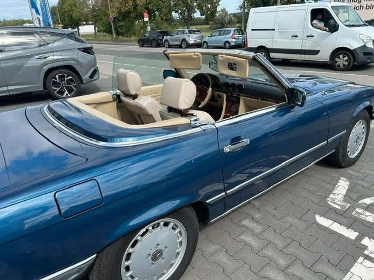 Mercedes-Benz 300 SL R107 Klima Navi Hardtop Fond nur 79400 km, foto 7