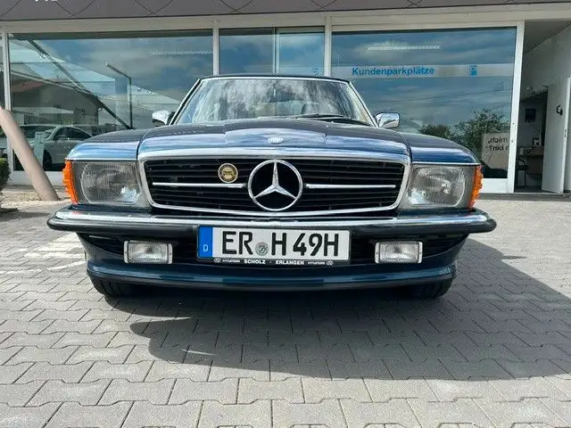 Mercedes-Benz 300 SL R107 Klima Navi Hardtop Fond nur 79400 km