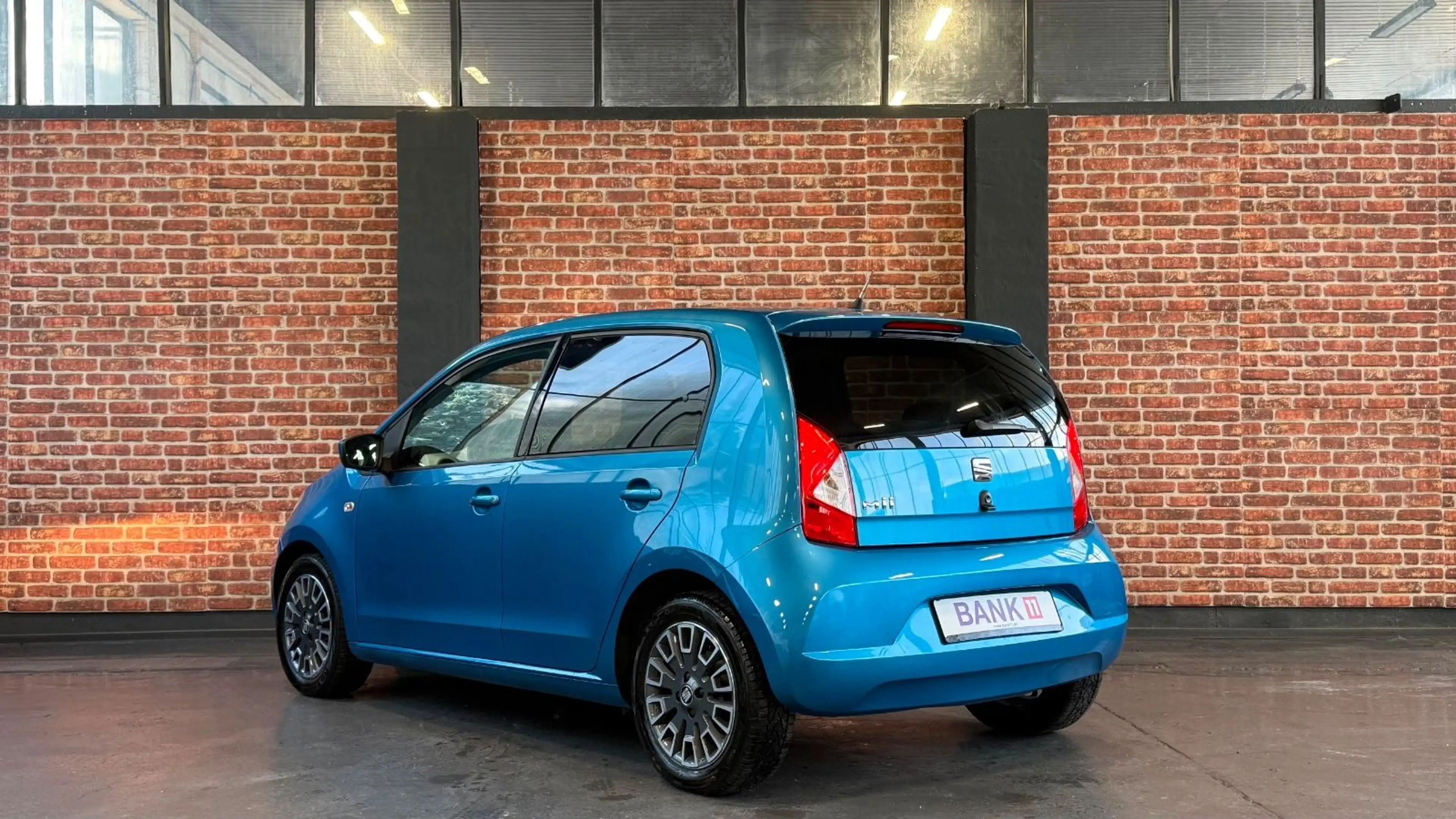 SEAT Mii 1.0 44kW Style TÜV*KLIMA* — photo 6
