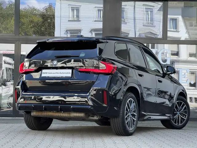 BMW X1 view 2