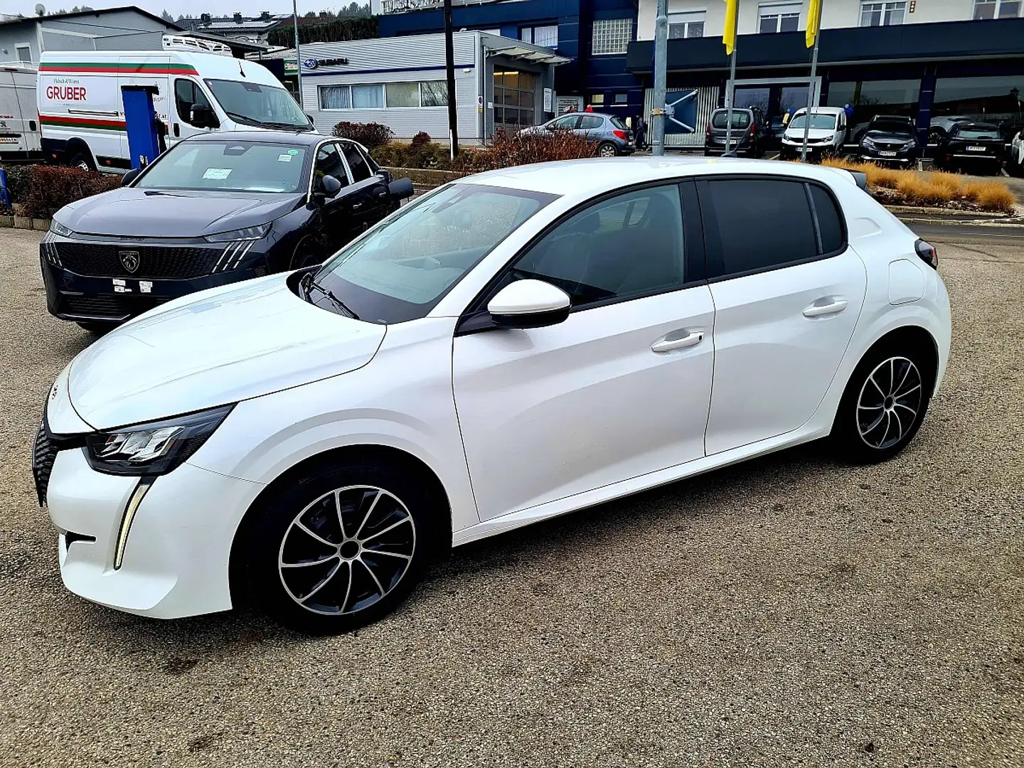 Peugeot 208 Active Pack PureTech 100 S&S Weiß - 2