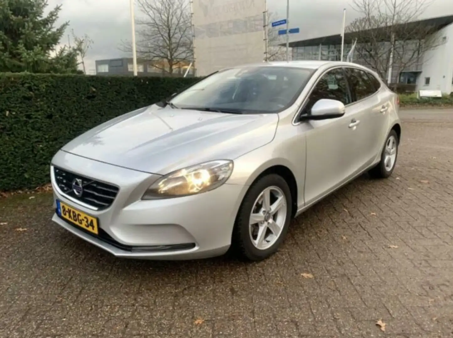 Volvo V40 V40 1.6 D2 Momentum - 1