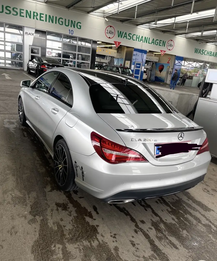 Mercedes-Benz CLA 200 d - 2