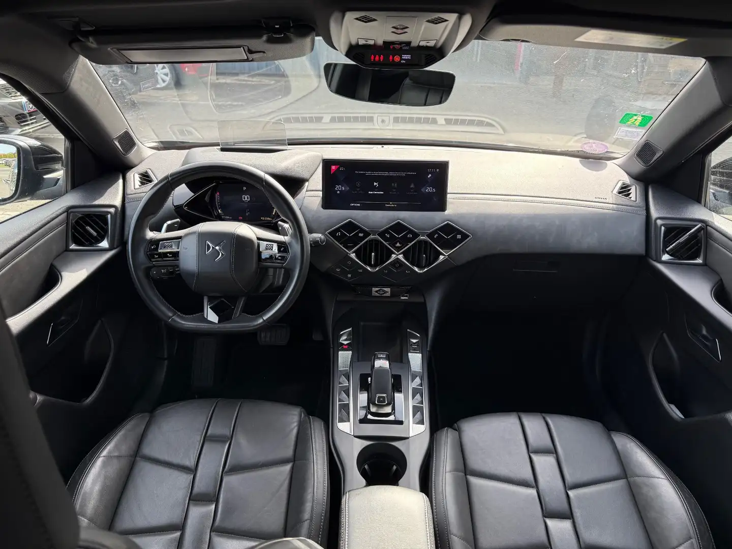 DS Automobiles DS 3 Crossback Opéra Gri - 2