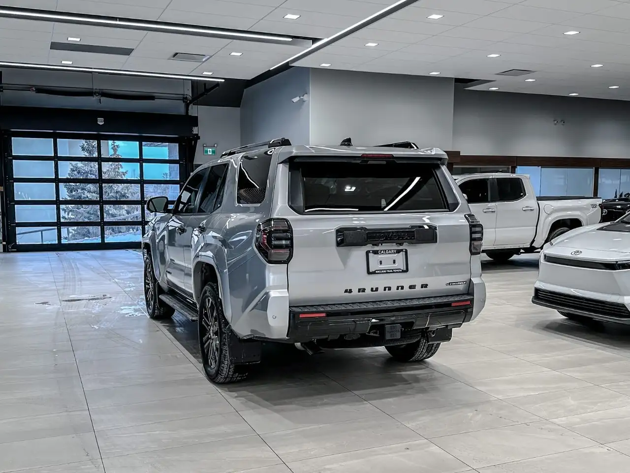 Toyota 4-Runner снимка Toyota 4-Runner