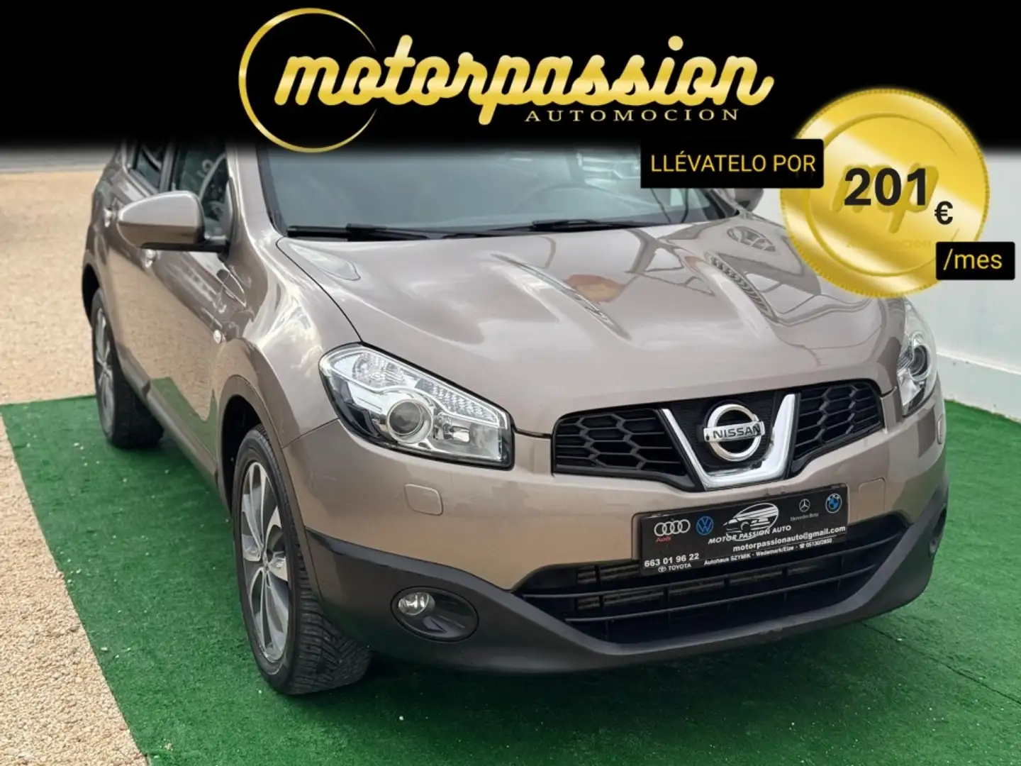 Nissan Qashqai 2.0dCi Tekna Premium 4x4 17´´ Beige - 1