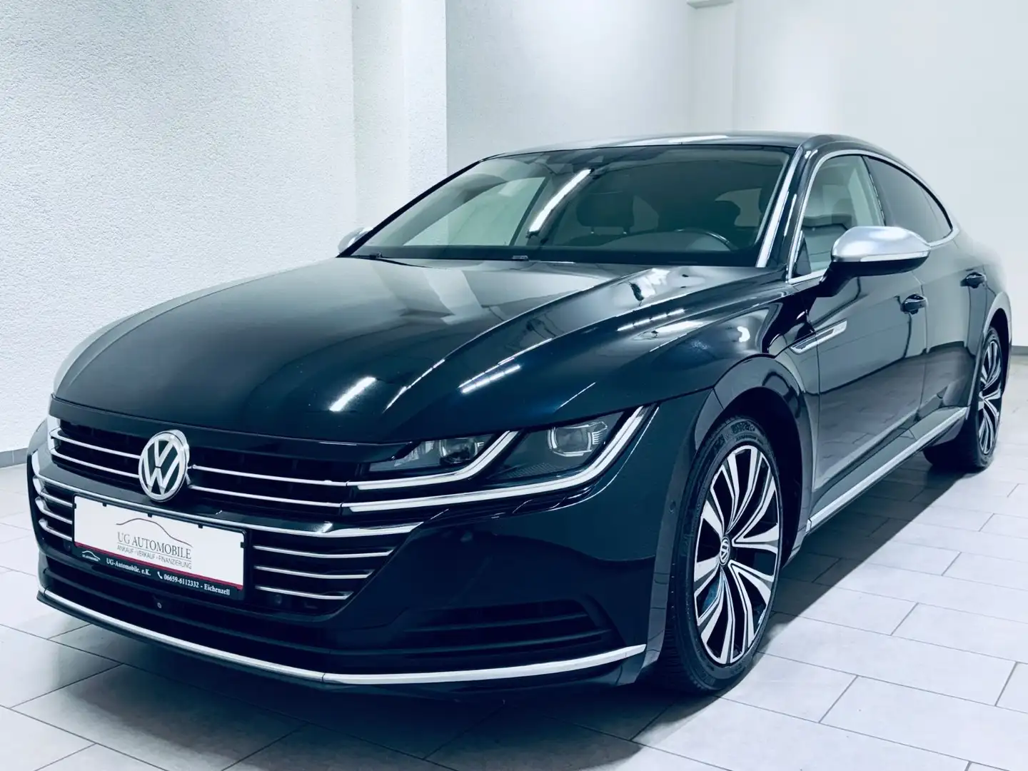 Volkswagen Arteon Elegance 4Motion * 360- KAMERA * NAVI * Noir - 1