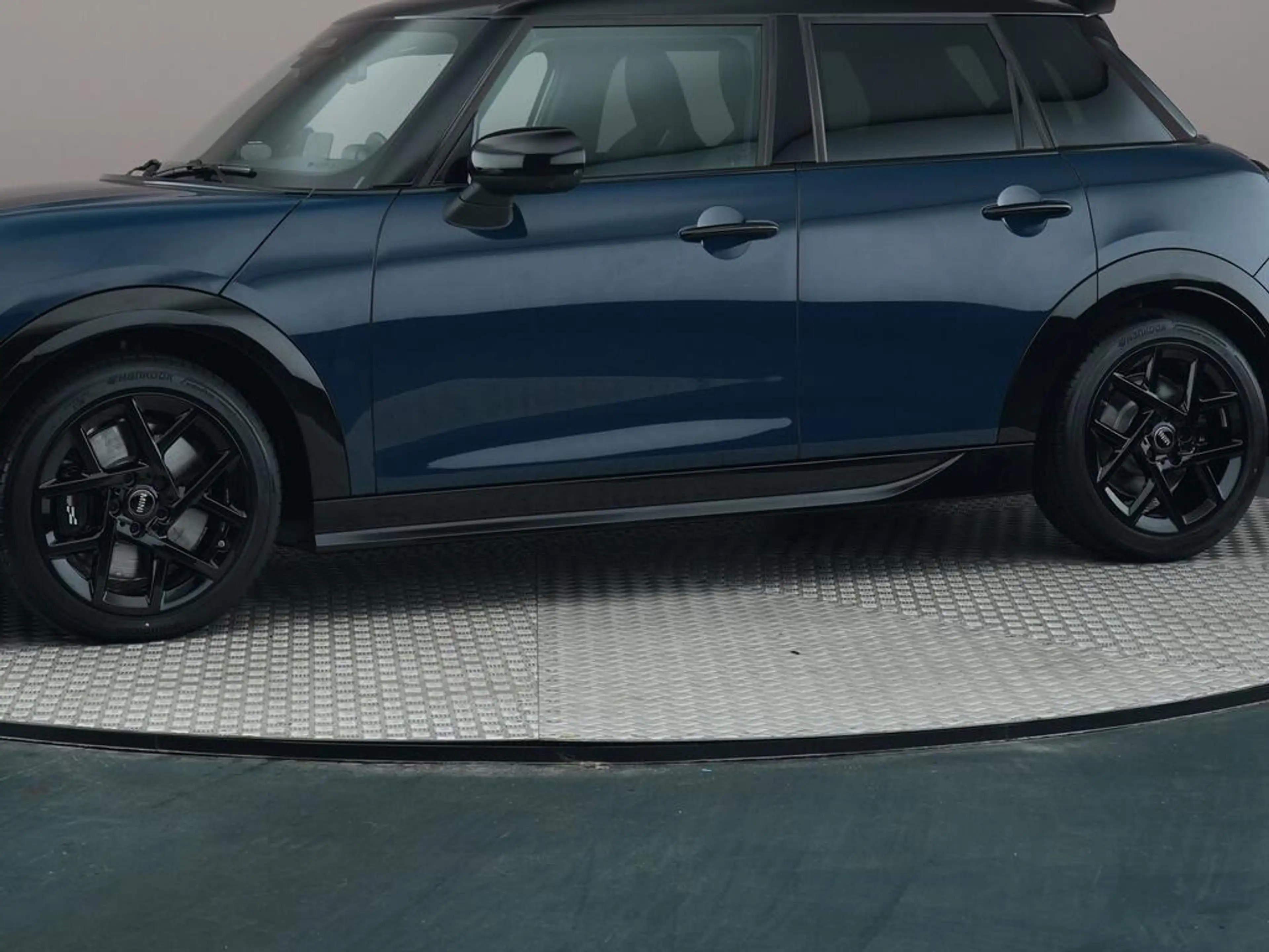 MINI Cooper S 5-Deurs 2.0 John Cooper Works XL — photo 19