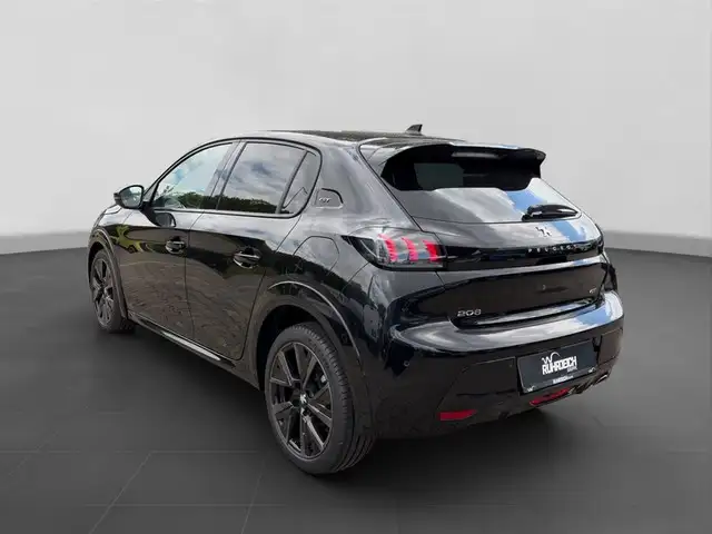 Peugeot 208 view 3