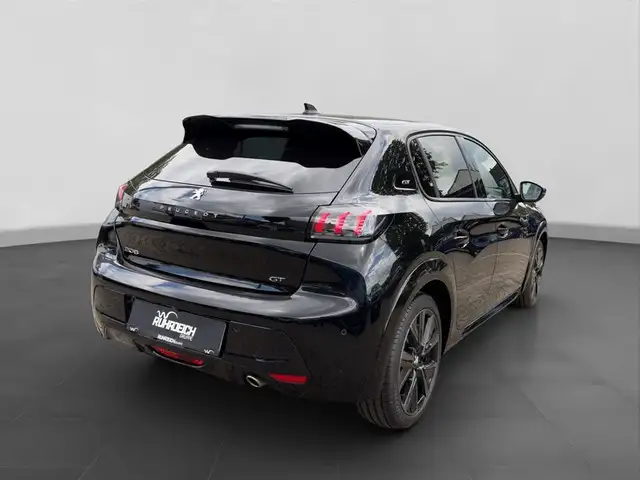 Peugeot 208 view 5