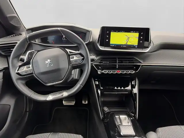 Peugeot 208 view 10