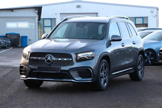 Mercedes-Benz GLB 250 4M AHK*360*BEAM*MEMORY AMG Line PREMIUM