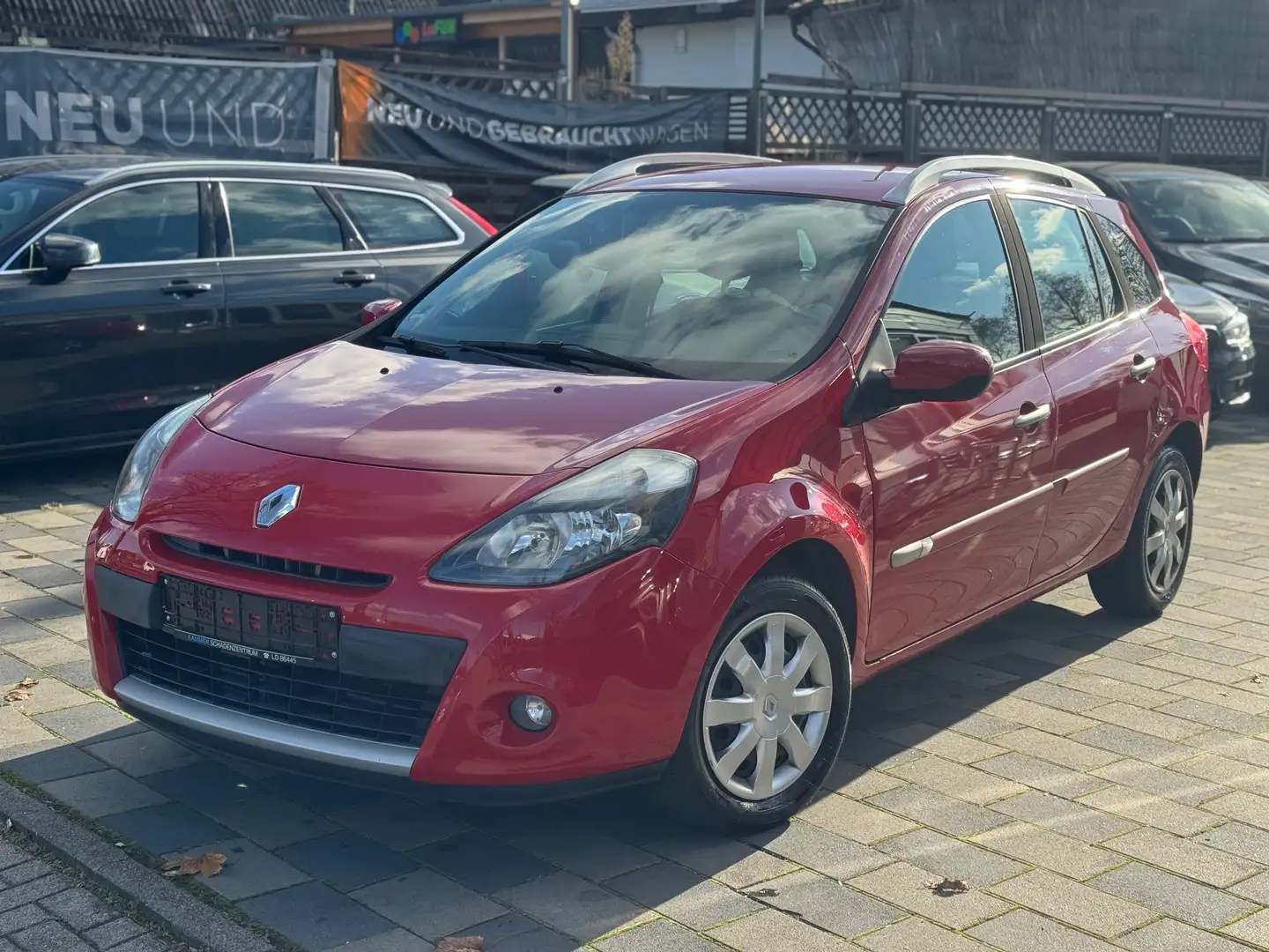 Renault Clio Dynamique Rot - 1
