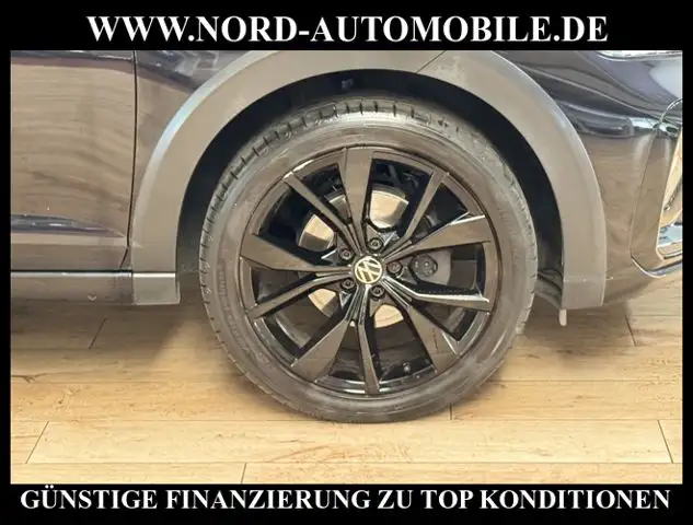 Volkswagen Taigo view 14