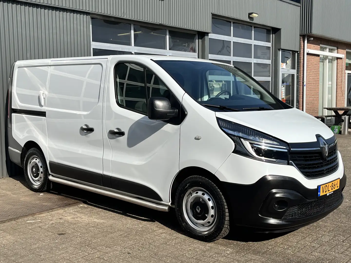 Renault Trafic 1.6 dCi L1H1 2x Schuifdeur Kastinrichting Airco Cr Blanc - 1