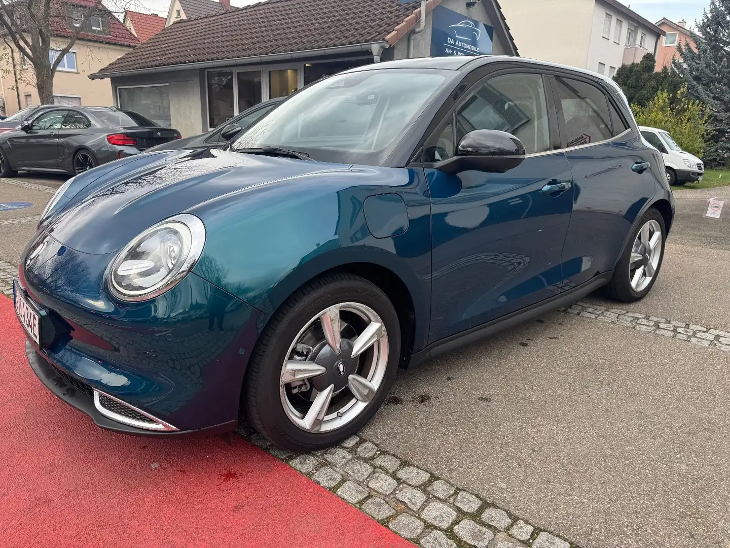 Ora Ora 03 126 kW 400 Pro+/Pano Grün - 1