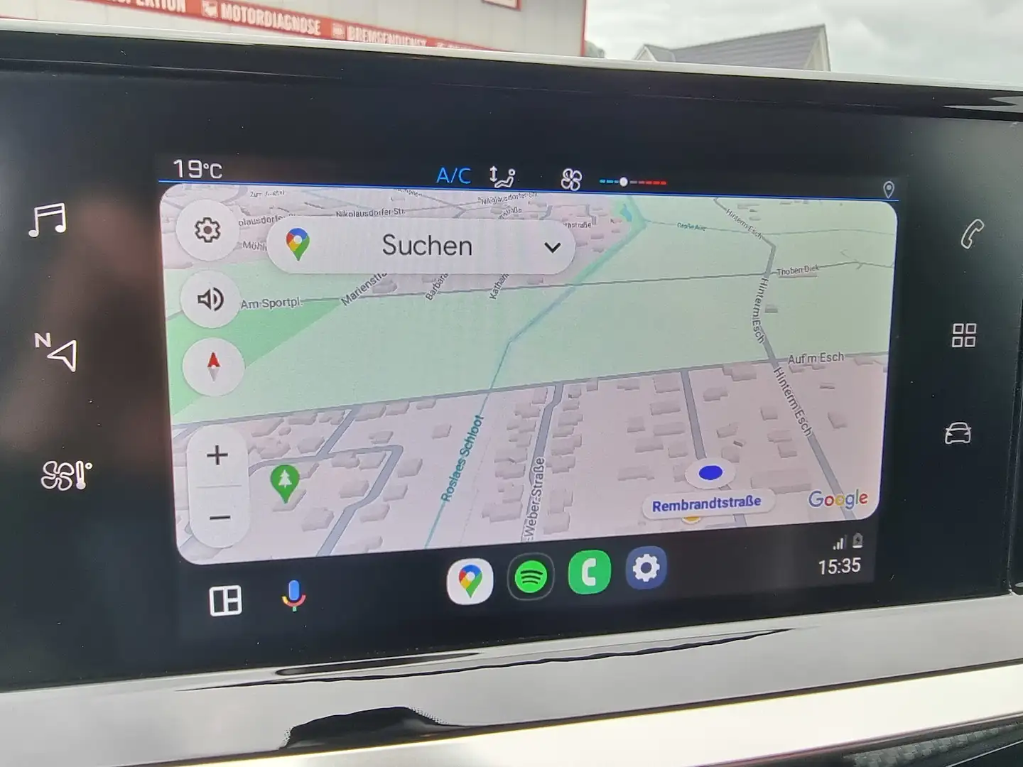 Peugeot 208 Active Pack LED Kamera APP Tempomat SHZ Schwarz - 2