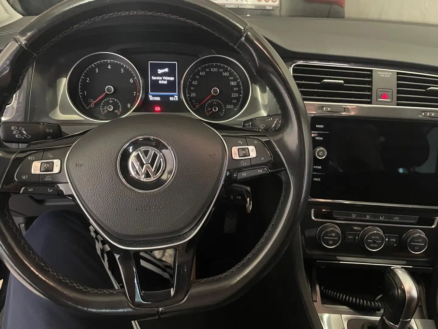 Volkswagen Golf 1.4 TSI BMT Comfortline DSG - 2
