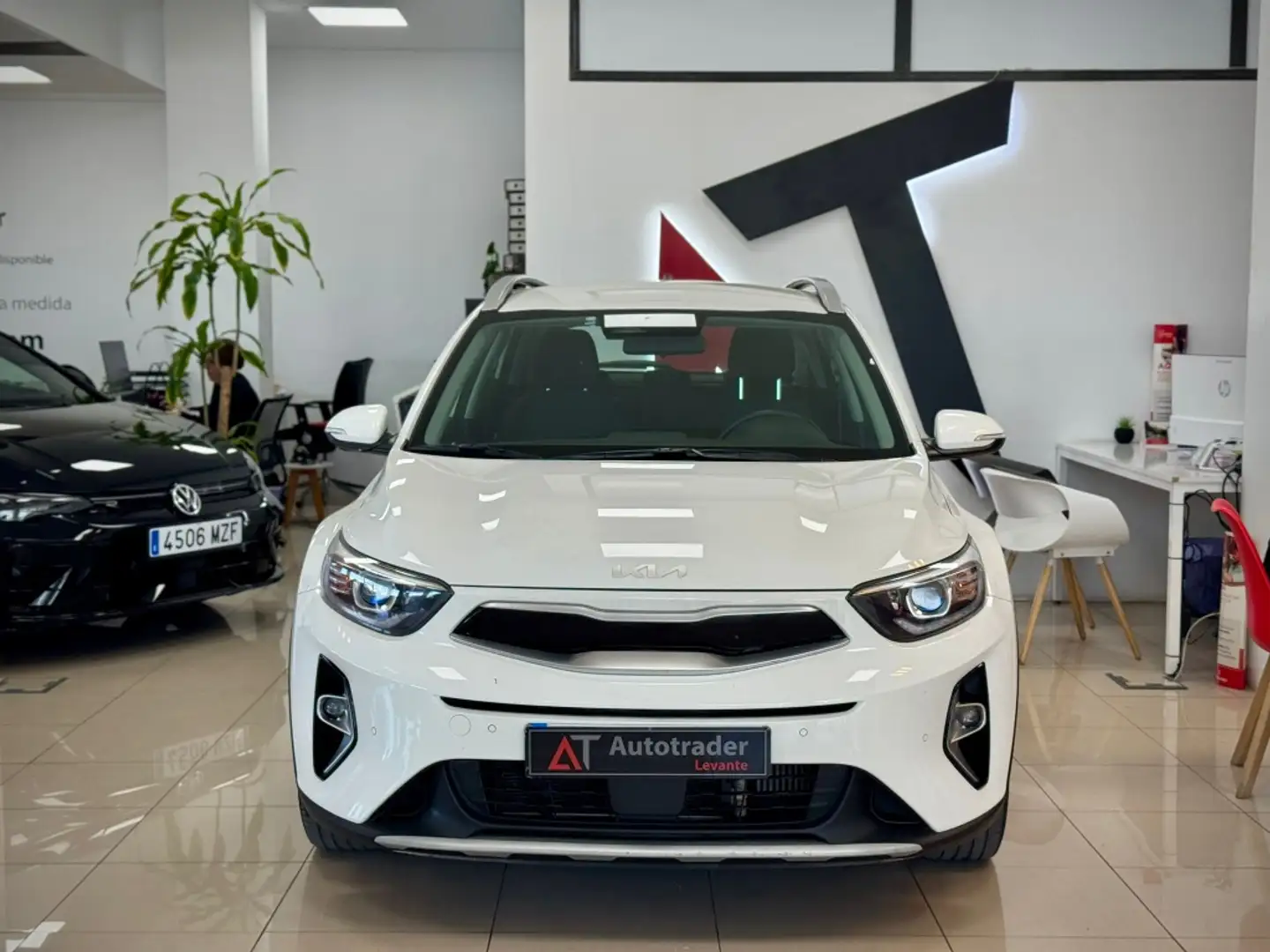 Kia Stonic 1.0 T-GDi MHEV Concept 100 Blanco - 2