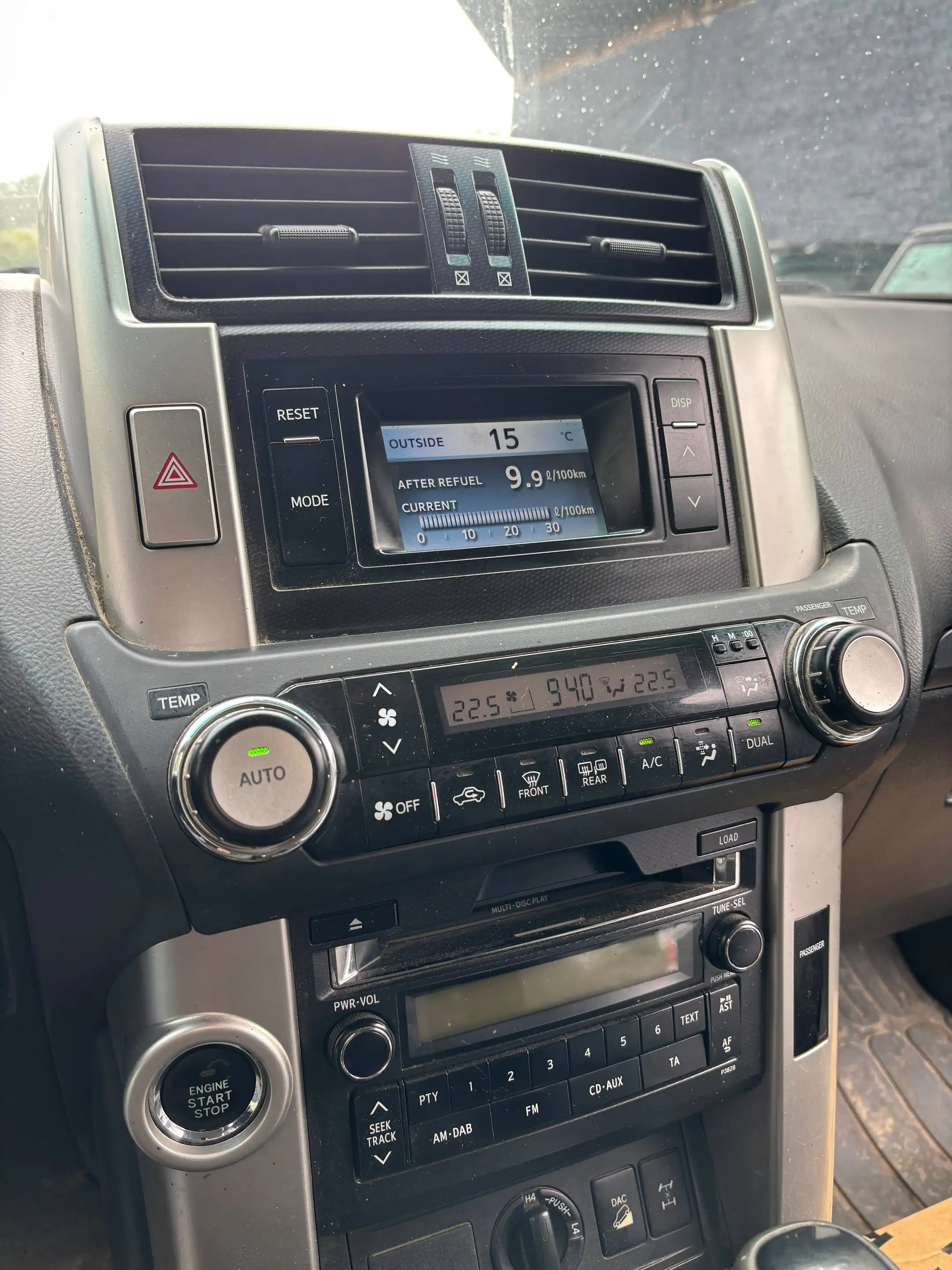 Toyota Land Cruiser 3.0 D-4D BVA VX 2 / 5 pl ctte  " belgium car pass " — photo 7
