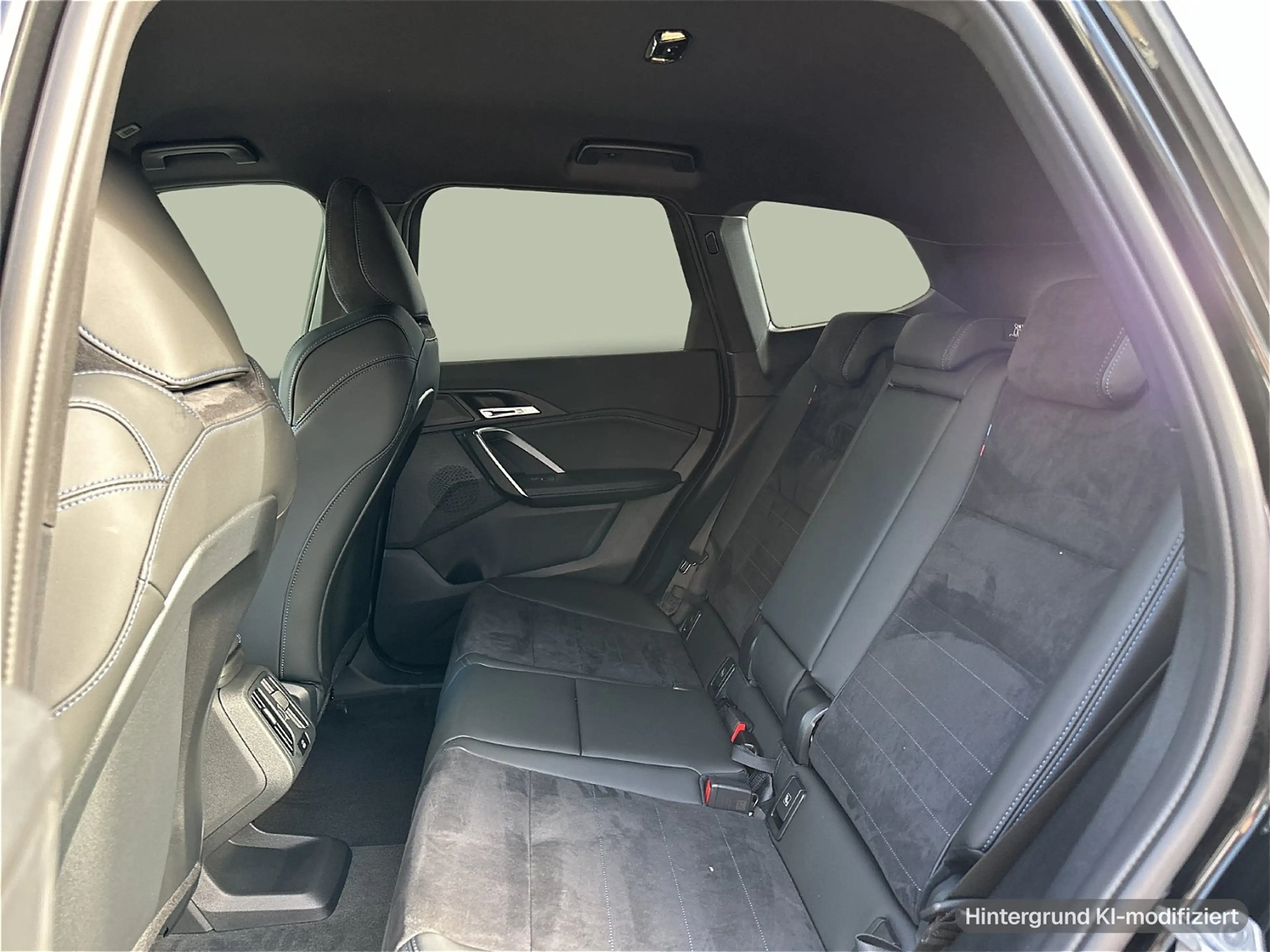 BMW iX1 eDrive20 (U11) M Sportpaket DAB LED Shz — photo 8