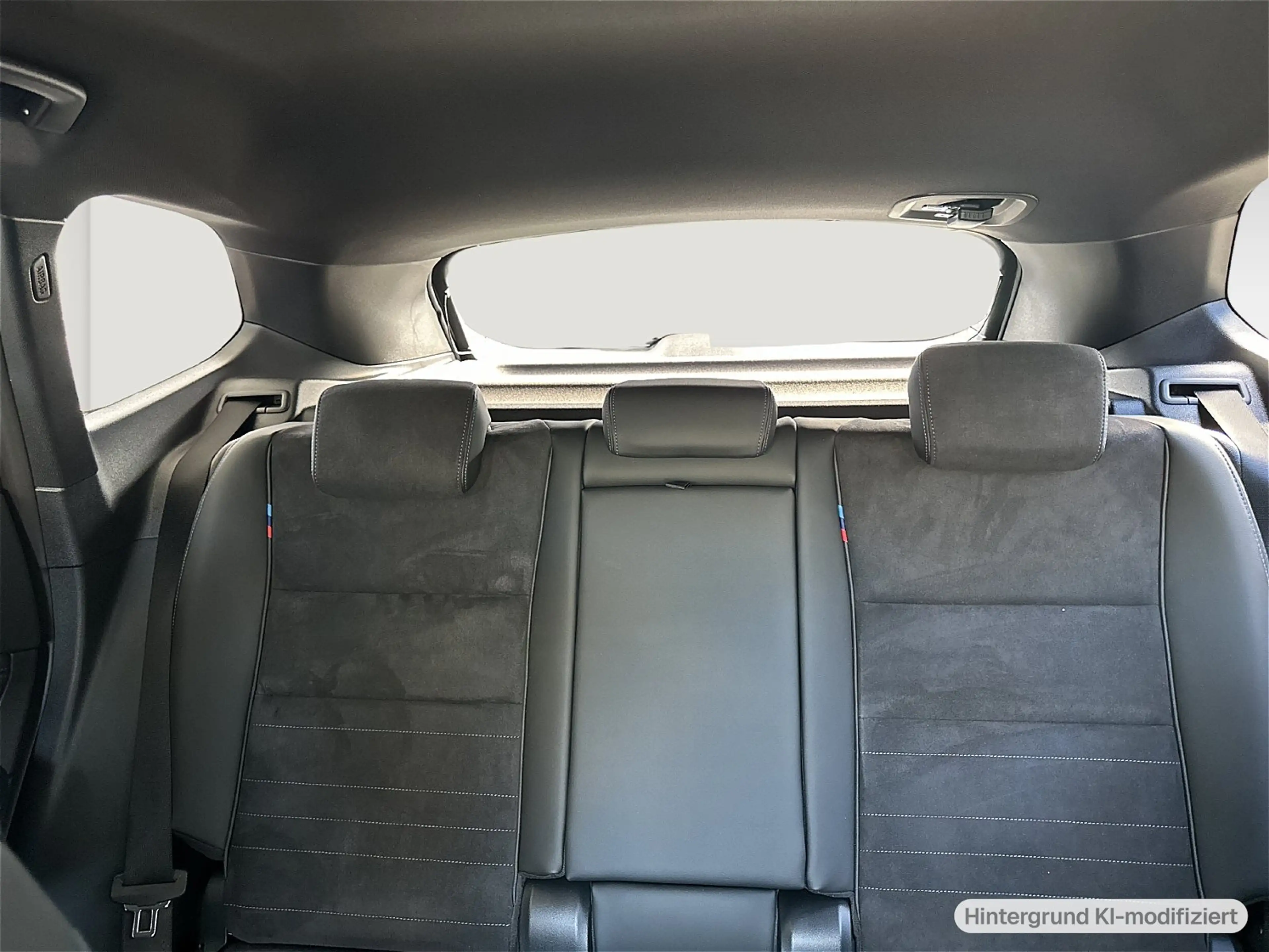 BMW iX1 eDrive20 (U11) M Sportpaket DAB LED Shz — photo 12
