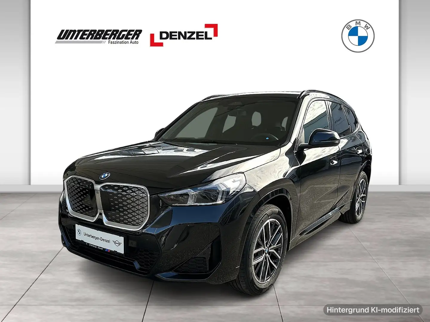 BMW iX1 eDrive20 (U11) M Sportpaket DAB LED Shz Schwarz - 1