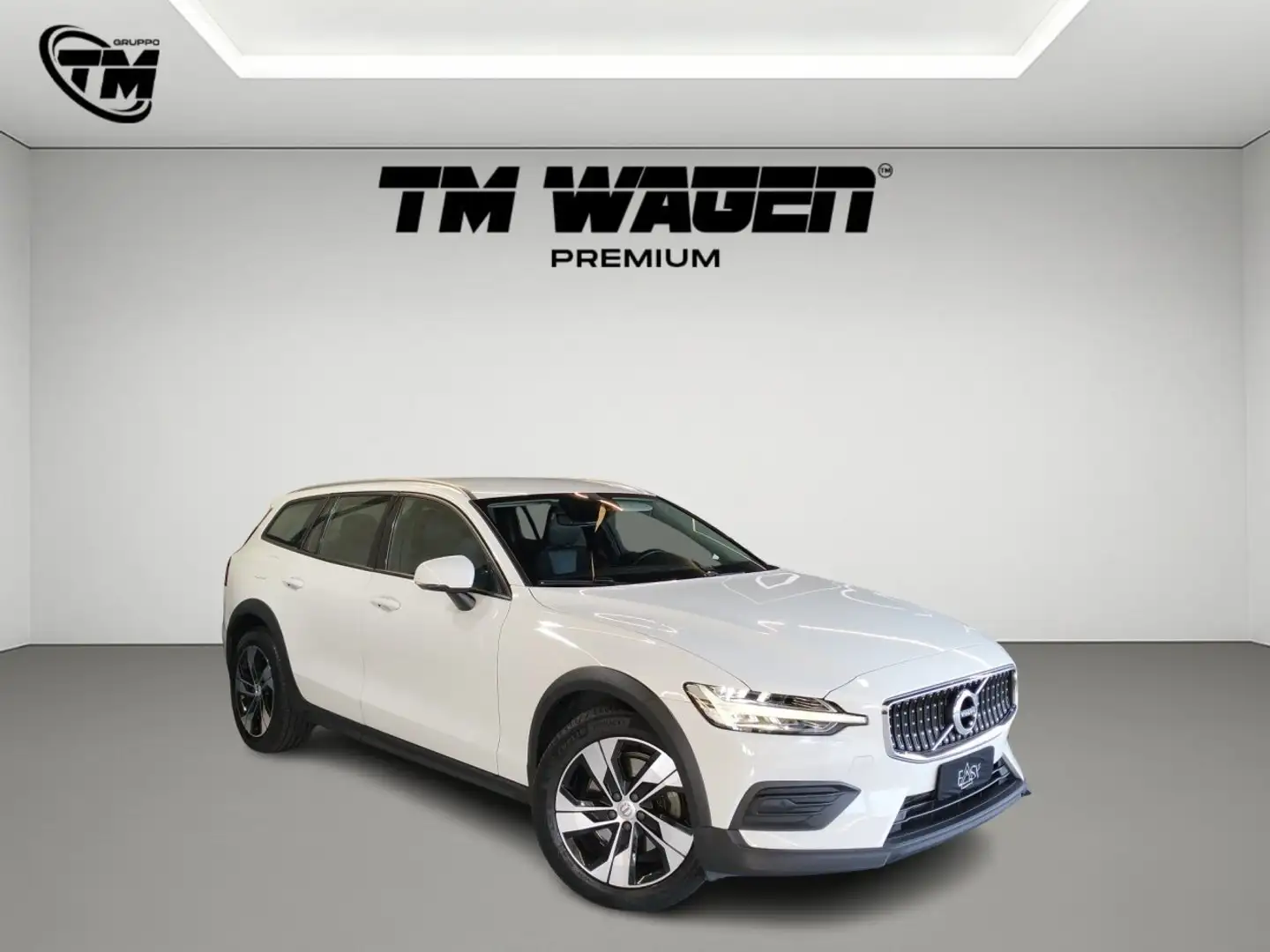 Volvo V60 Cross Country 2.0 d4 Business Plus awd geartronic my20 Silber - 2