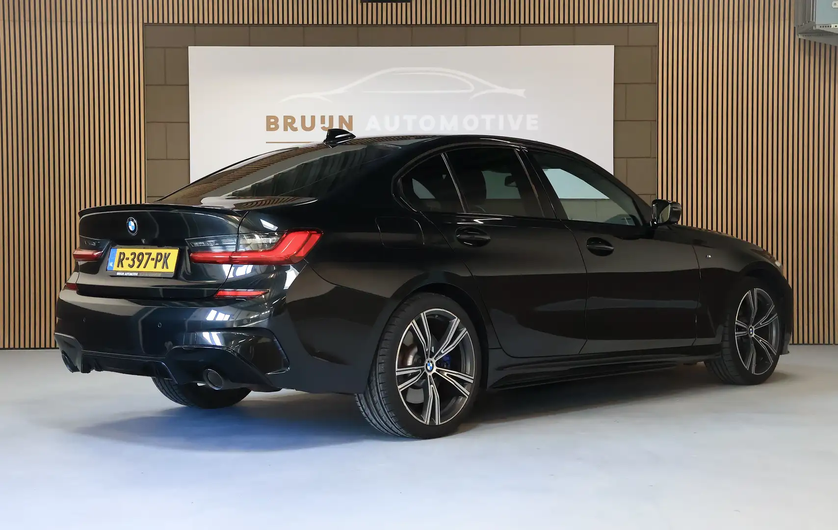 BMW 330 330e High Executive | M Aerodynamica pakket Nero - 2