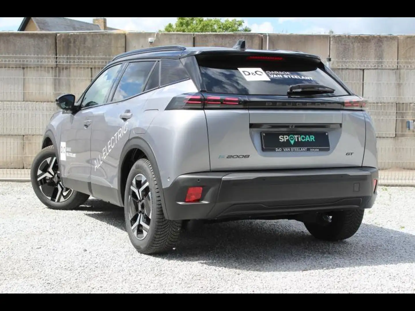 Peugeot 2008 GT -360°CAM-NAV-CARPLAY Grigio - 2