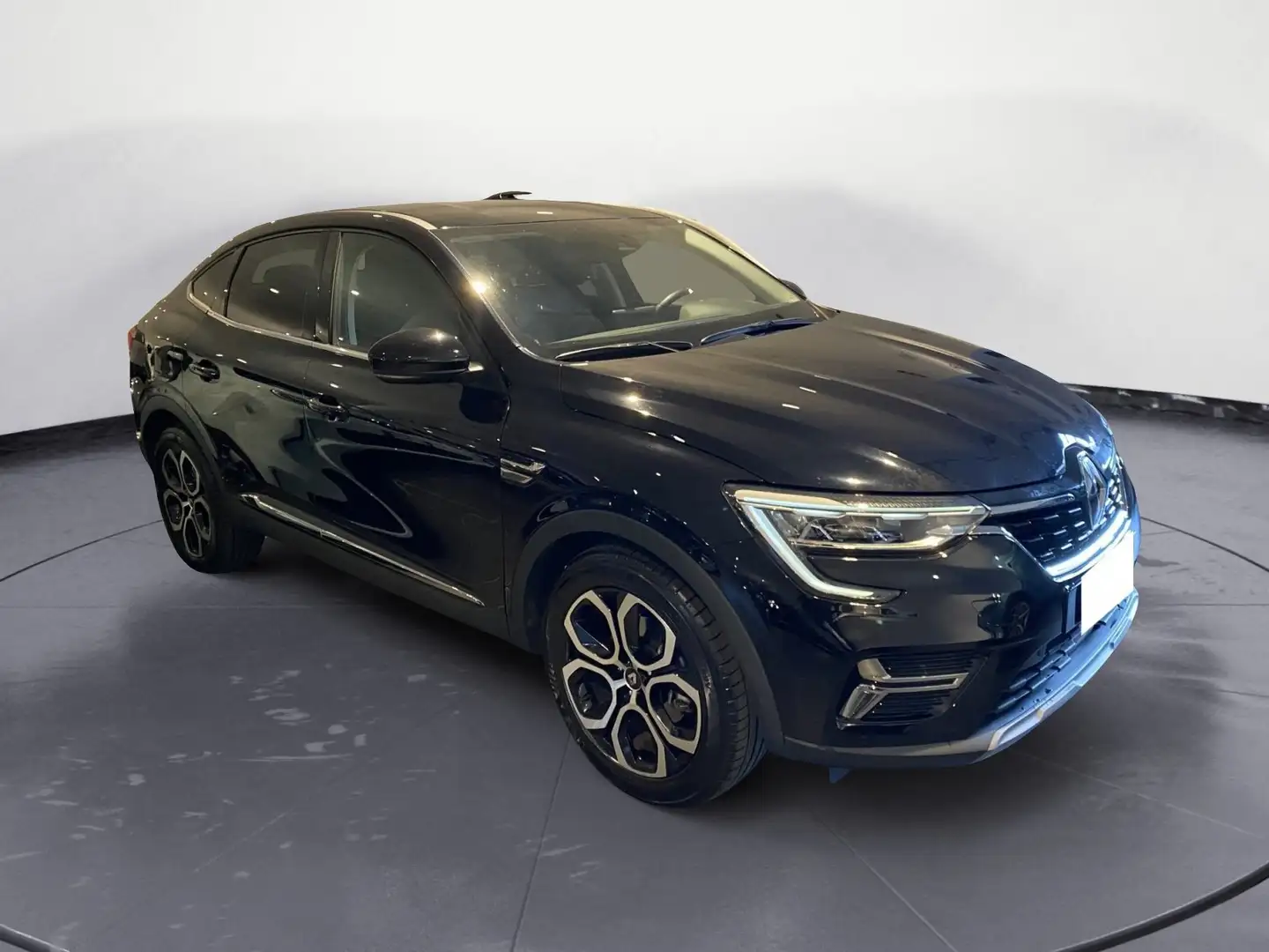 Renault Arkana Arkana Hybrid E-Tech 145 CV Intens Schwarz - 2