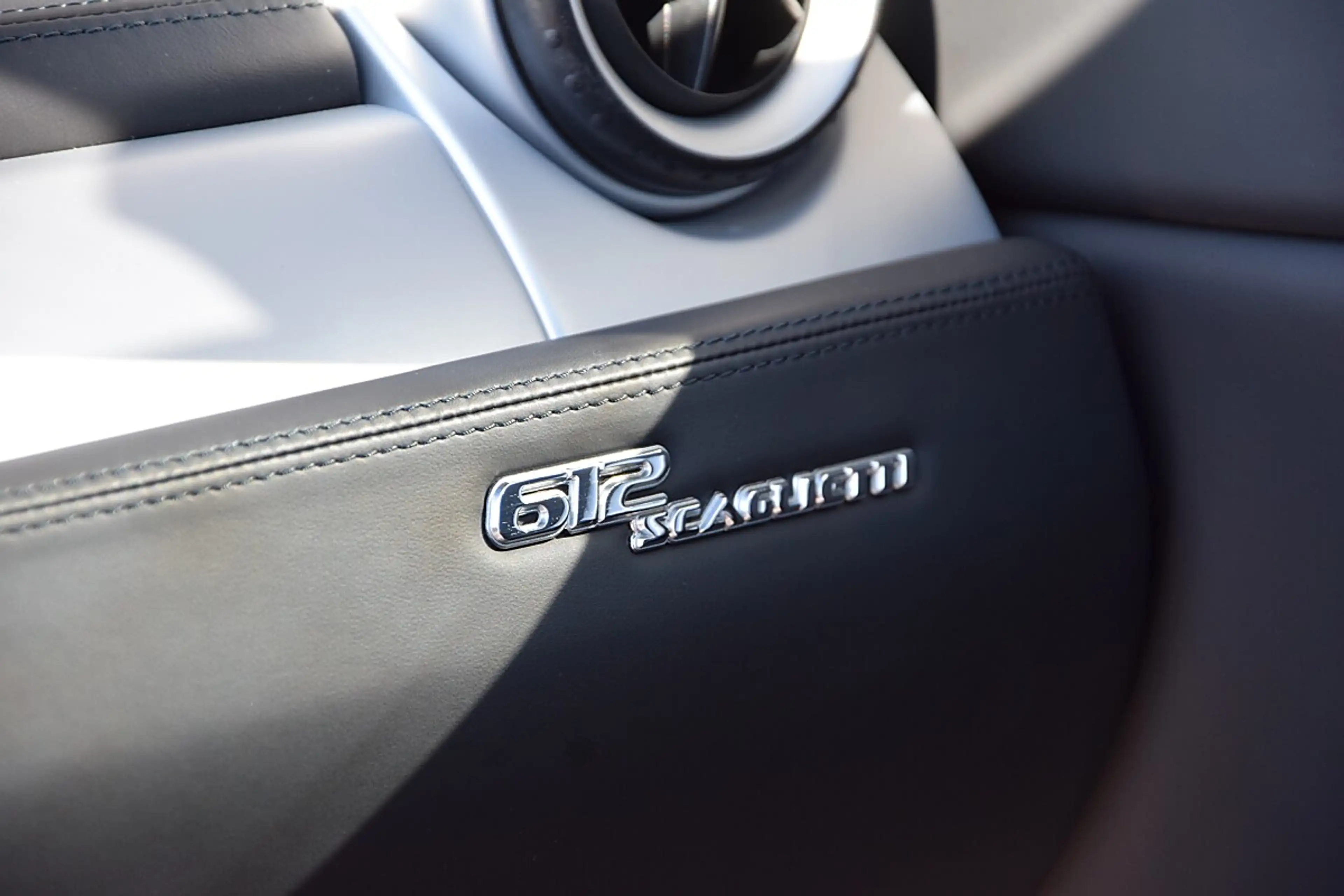 Ferrari 612 Scaglietti F1 *Ö-Auto* — photo 13