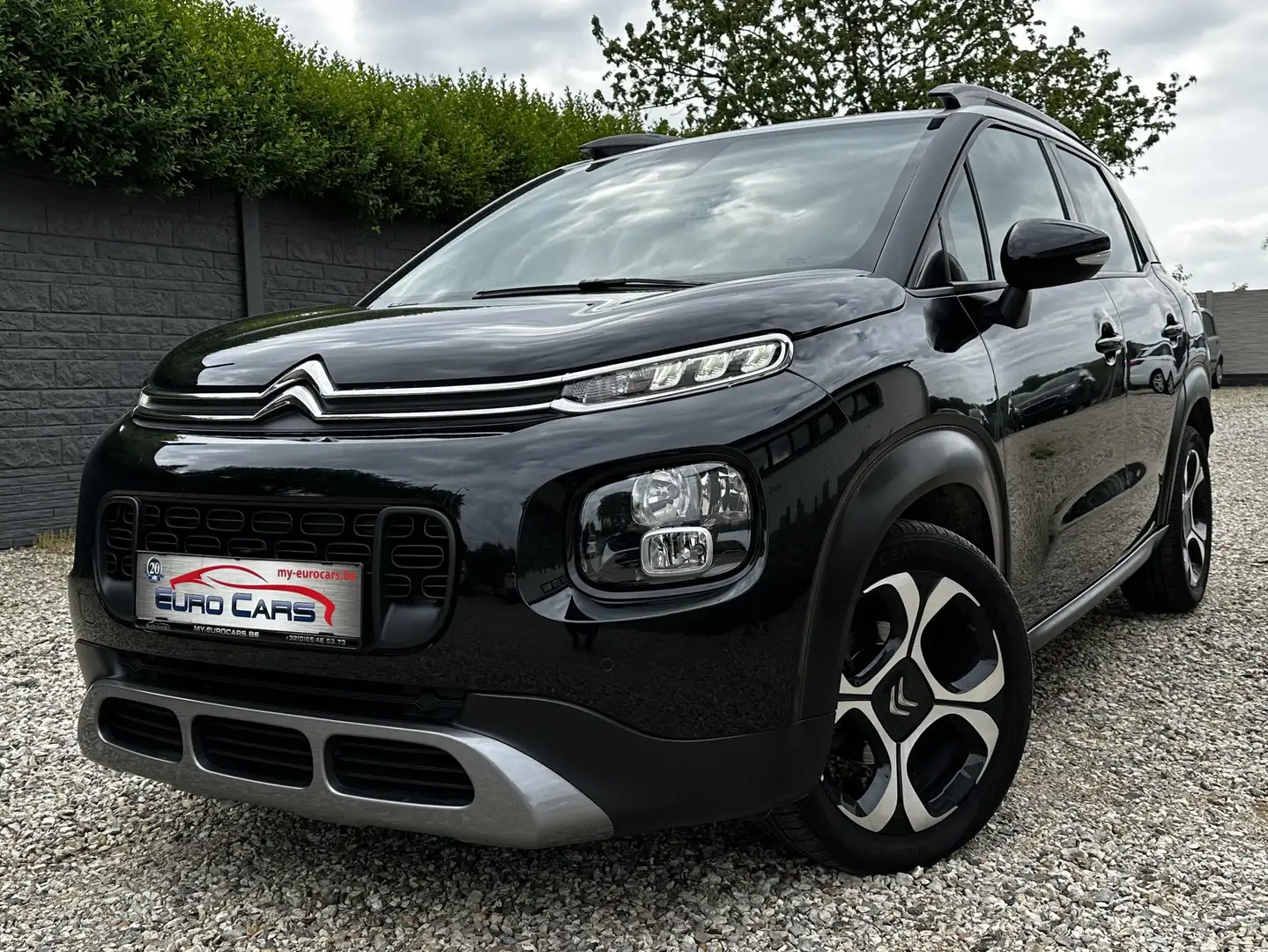 Citroen C3 Aircross 1.5 BlueHDi Shine S LED/CAMERA/CARPLAY/KEYLESS/NAV Noir - 1