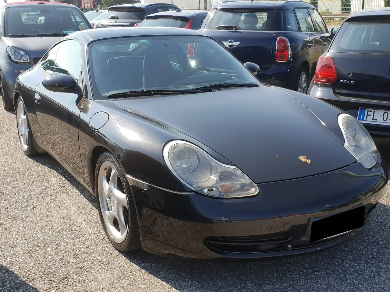 Porsche 911 IV Carrera 996 Coupe Coupe 3.4 Carrera 4, foto 2