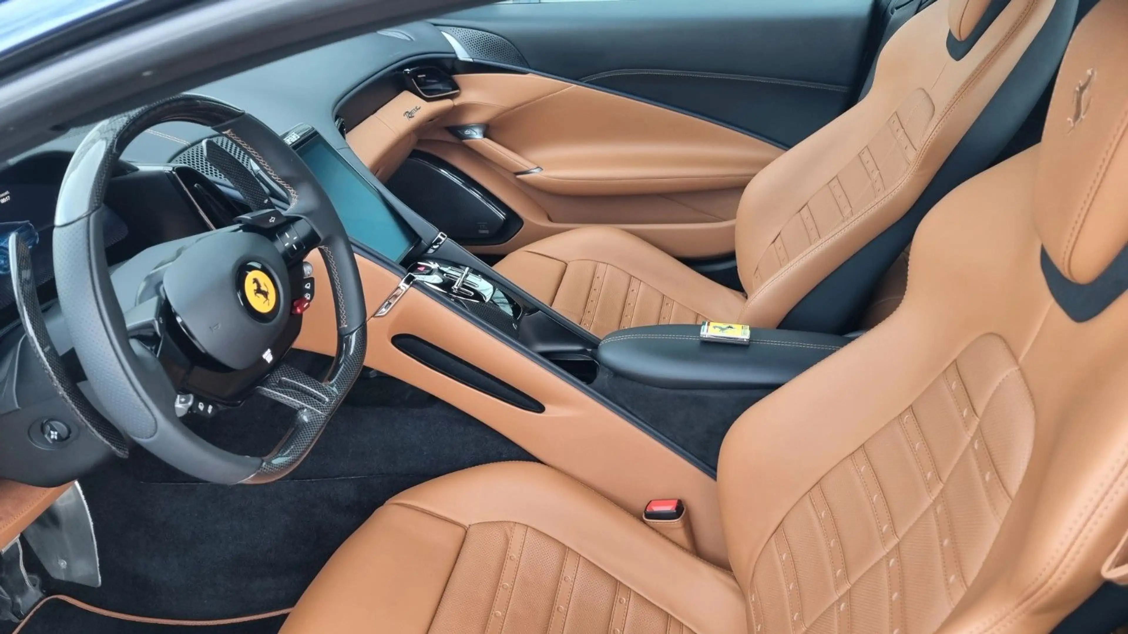 Ferrari Roma V8 Coupe Carbon Magne Ride PPF Warranty — photo 10