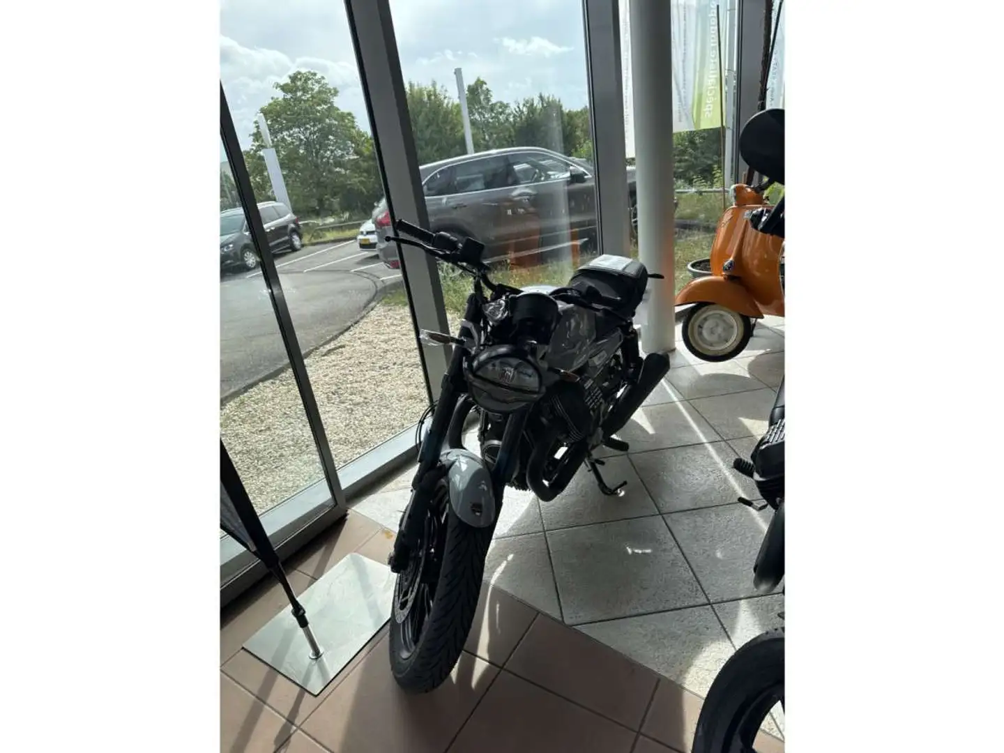 Moto Guzzi V 7 SPORT Gris - 1