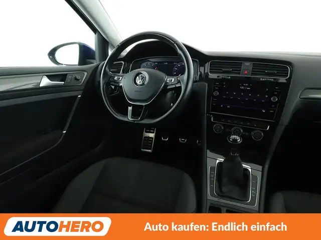 Volkswagen Golf view 13