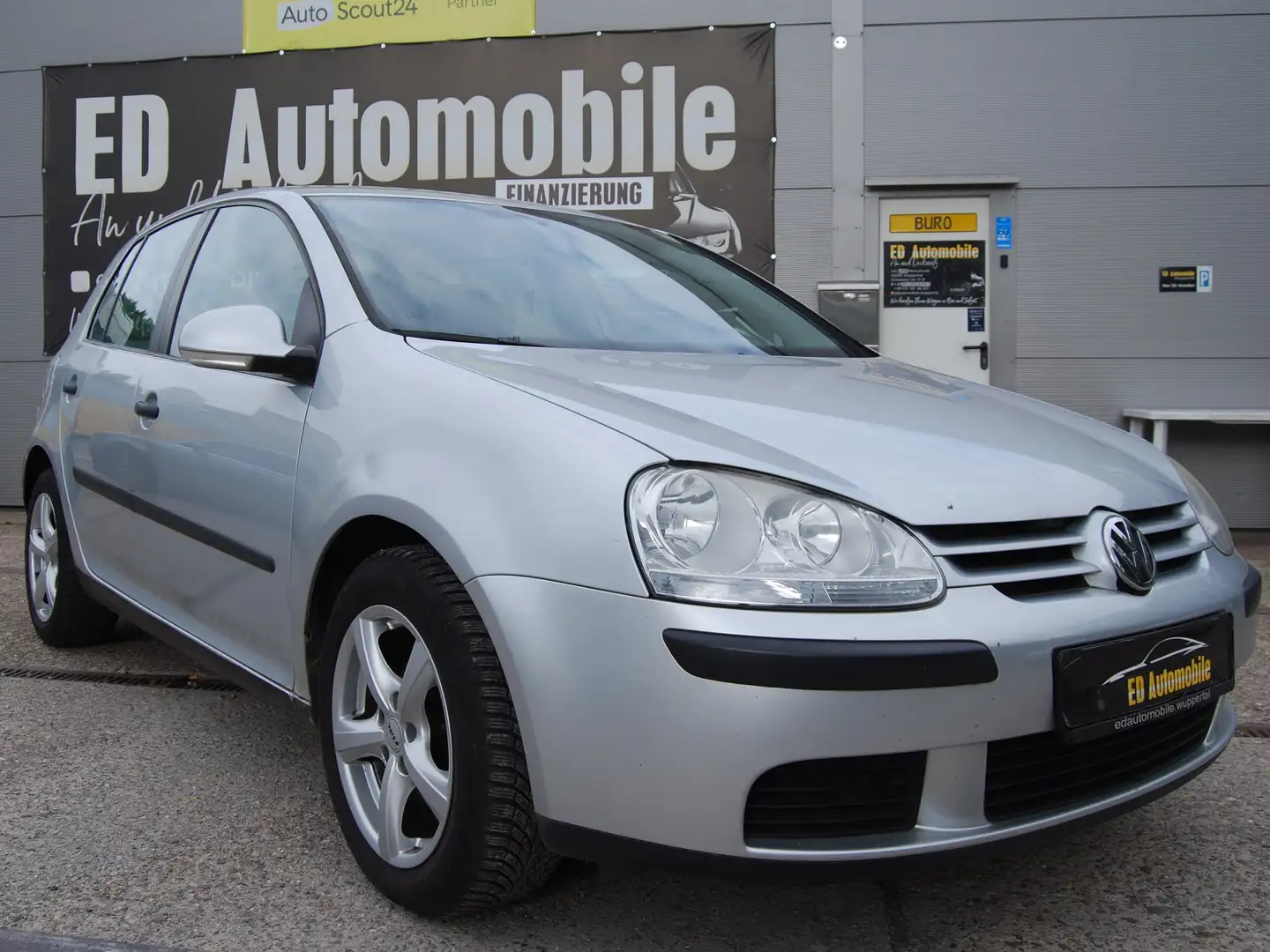 Volkswagen Golf 1.4 FSI Silber - 1
