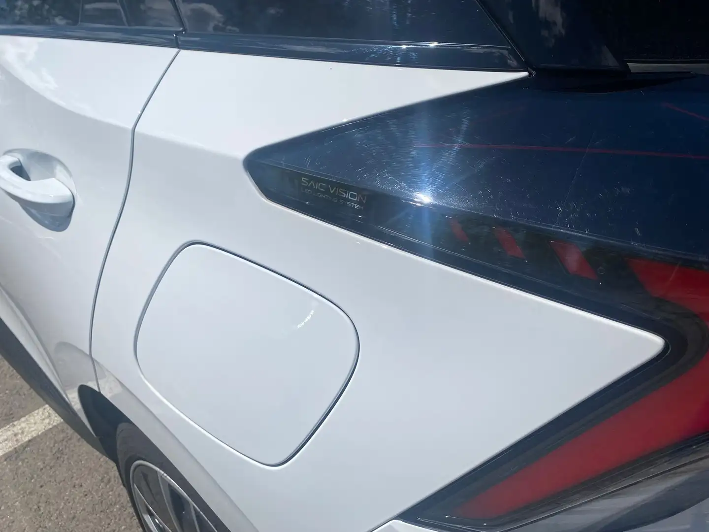 MG MG4 MG4 Luxury 64kWh Luxury Blanco - 2