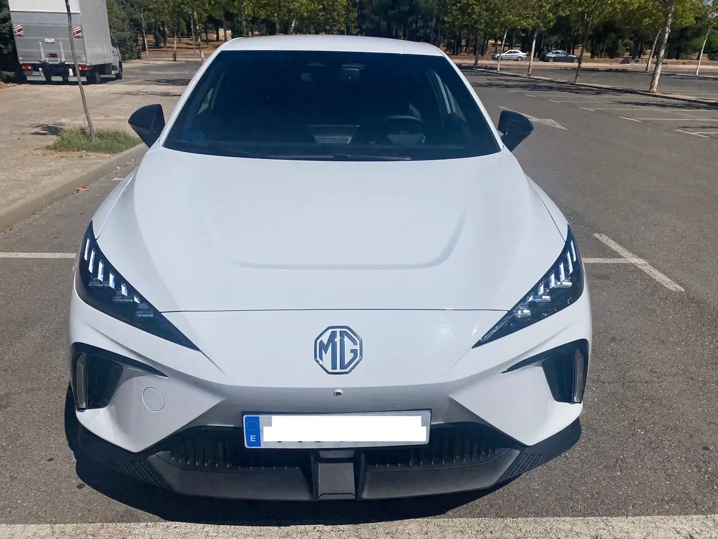 MG MG4 MG4 Luxury 64kWh Luxury Blanco - 1