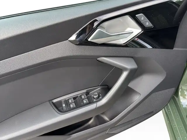 Audi A1 view 12