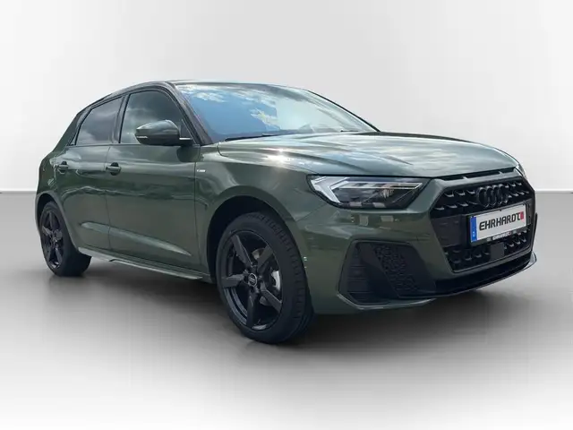 Audi A1 view 3