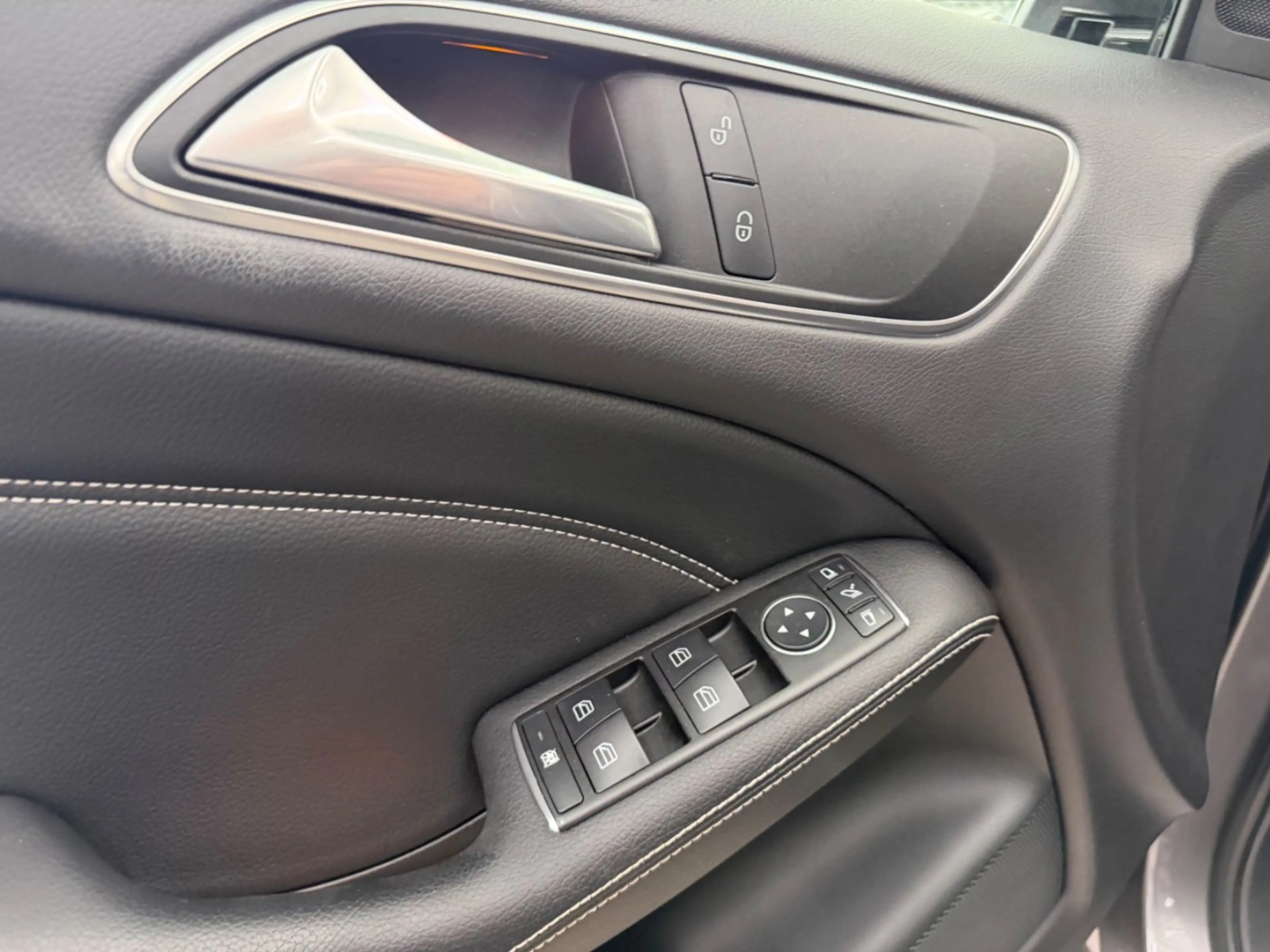 Mercedes-Benz B 180 BlueEfficiency*Tempomat*Bi-Xenon*Navi*SHZ* — photo 19