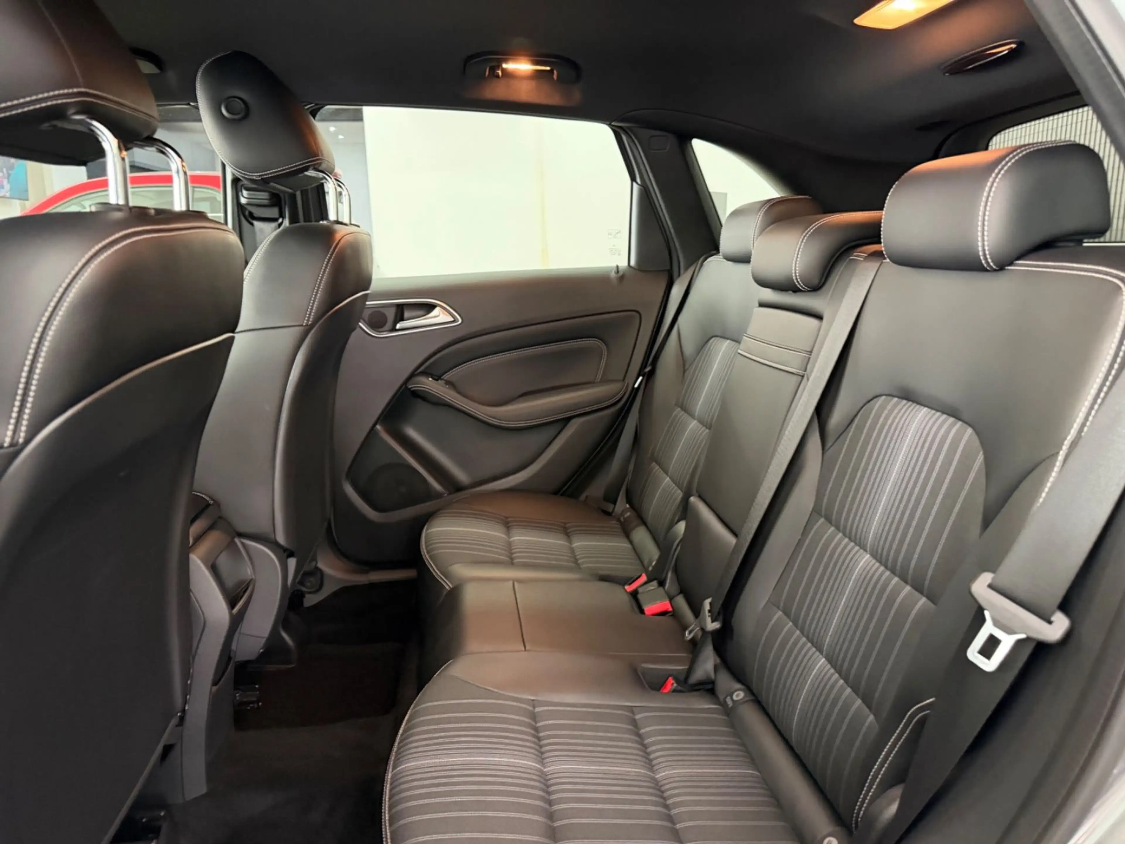 Mercedes-Benz B 180 BlueEfficiency*Tempomat*Bi-Xenon*Navi*SHZ* — photo 15