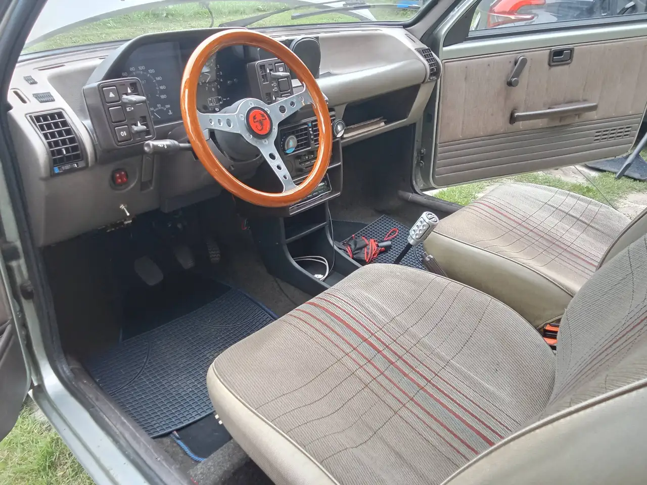 Fiat Uno 3p 0.9 Sting, foto 4