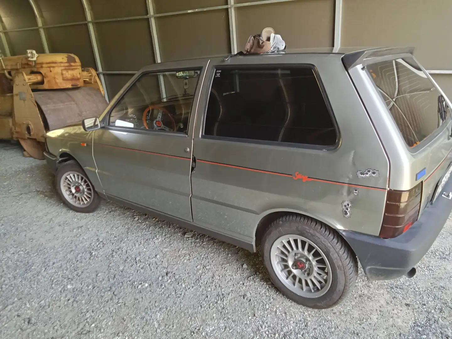 Fiat Uno Uno 3p 0.9 Sting Silber - 2