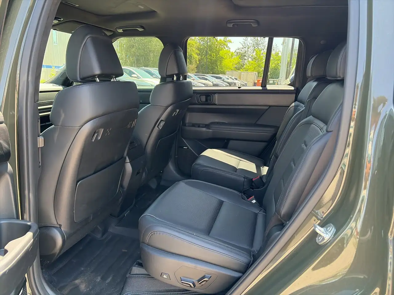 Hyundai SANTA FE снимка Hyundai SANTA FE