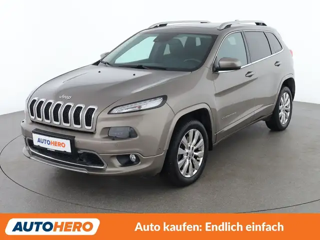 Jeep Cherokee 2.2 M-Jet Overland 4WD