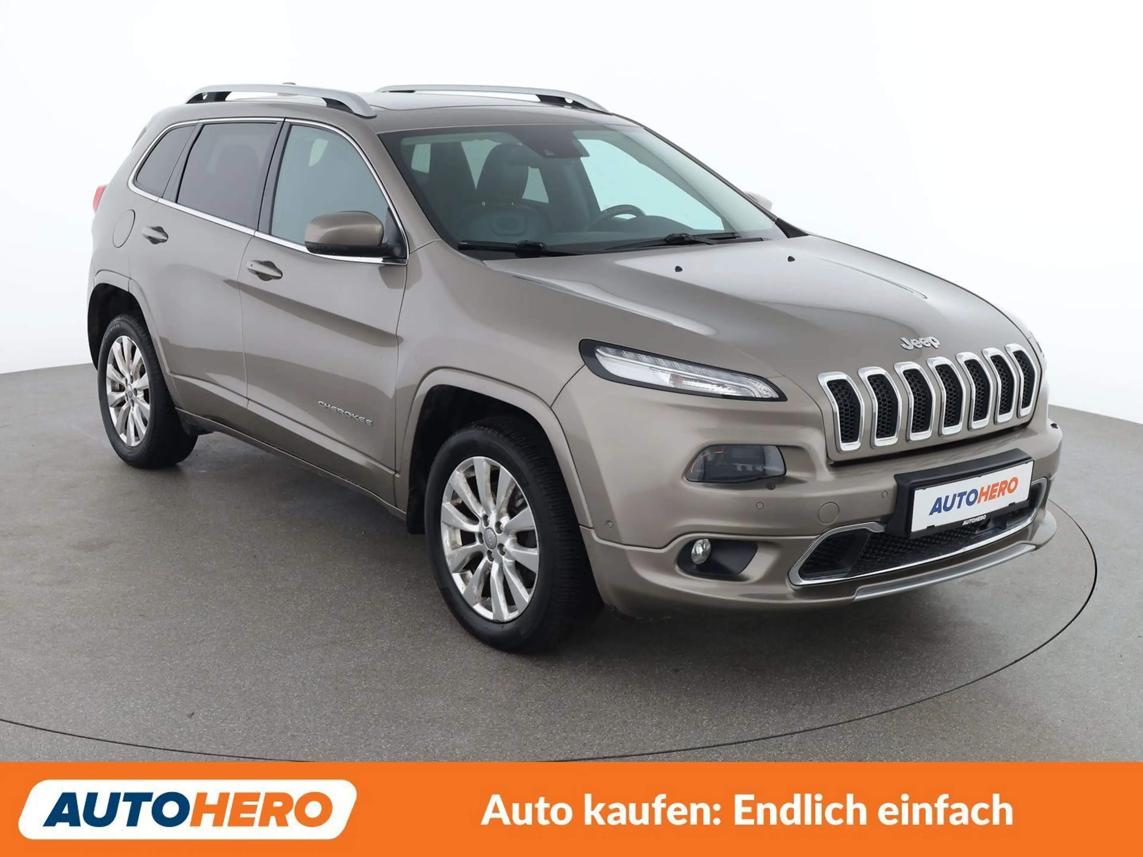 Jeep Cherokee 2.2 M-Jet Overland 4WD — photo 8