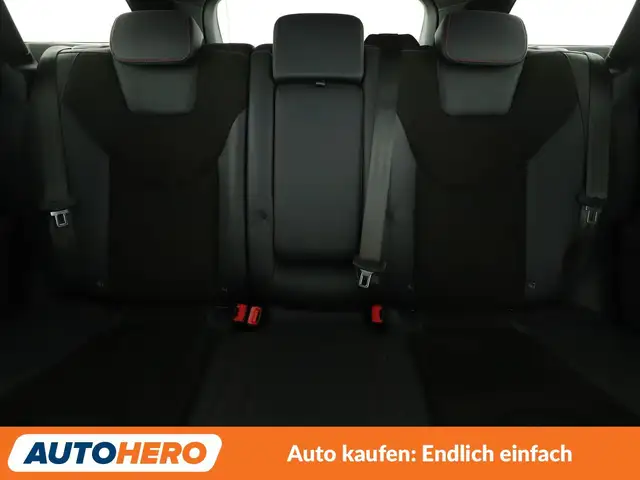 Ford Mondeo view 15